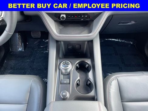 New 2026 Ford Explorer Active w/ Active Comfort Package AWD/4WD image 11
