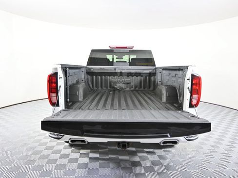 Used 2024 GMC Sierra 1500 Elevation w/ Preferred Package AWD/4WD image 6