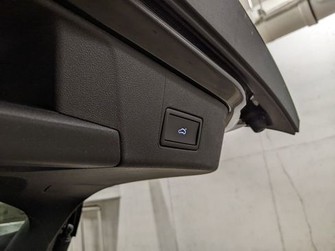 New 2026 Volkswagen ID.4 Pro S Plus AWD/4WD image 29