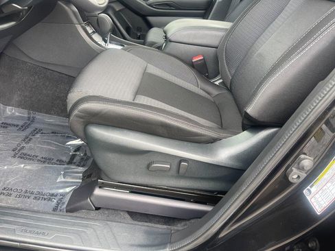 Used 2024 Subaru Ascent Premium w/ Convenience Package image 24