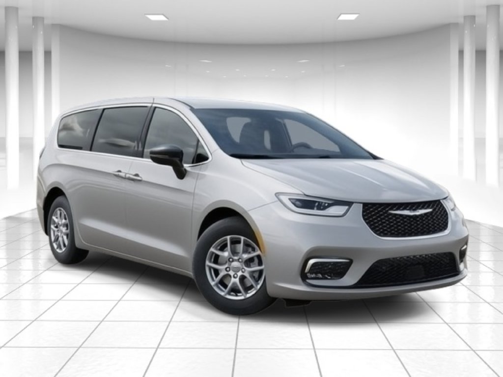 New 2026 Chrysler Pacifica Select w/ S Appearance Package FWD image 5