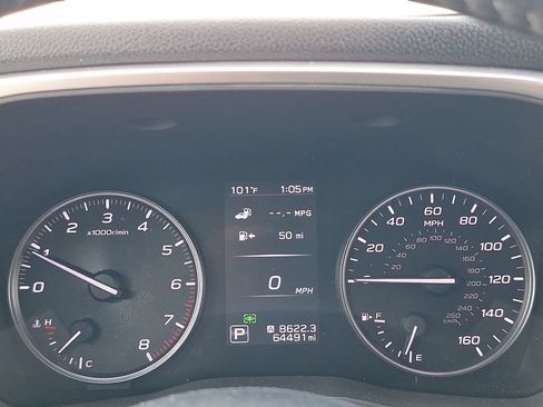 Used 2023 Subaru Ascent Touring AWD/4WD image 9