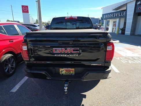 Certified 2024 GMC Canyon AT4 w/ AT4 Premium Package image 5