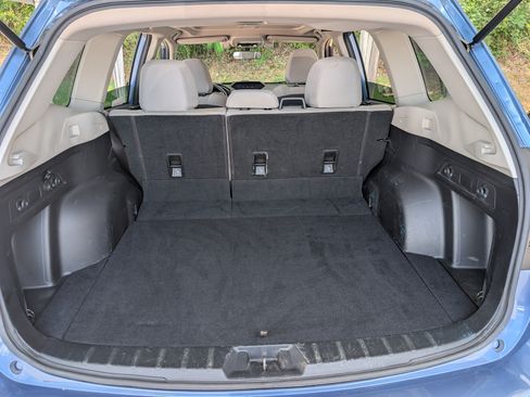 Used 2020 Subaru Forester Premium AWD/4WD image 19