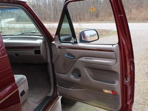 Used 1996 Ford Bronco Eddie Bauer image 13