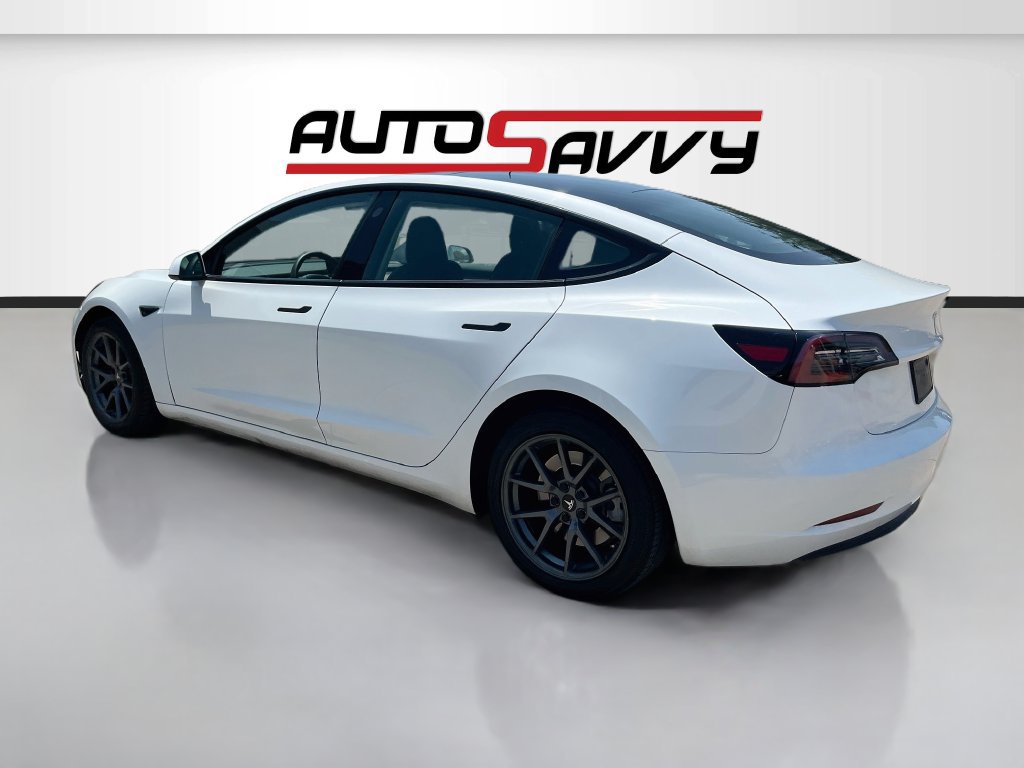Used 2023 Tesla Model 3 Standard Range RWD image 5