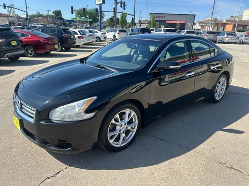 Used 2014 Nissan Maxima 3.5 SV w/ Premium Package FWD image 7