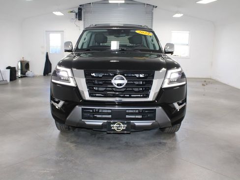 Used 2024 Nissan Armada Platinum w/ Captain's Chairs Package image 21