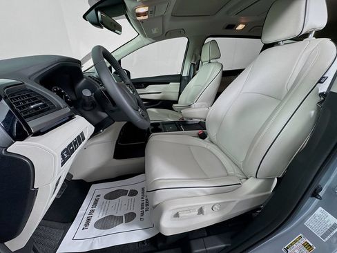 Used 2026 Honda Odyssey Touring image 28