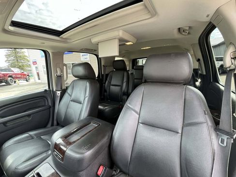 Used 2014 GMC Yukon Denali image 20