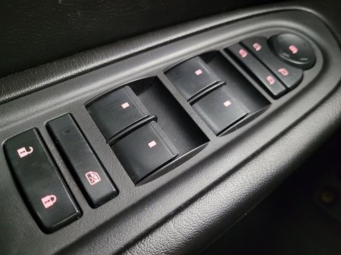 Used 2016 GMC Acadia Denali image 27