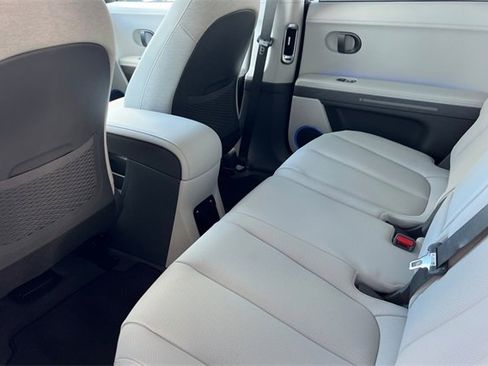 Used 2025 Hyundai Ioniq 5 Limited image 16