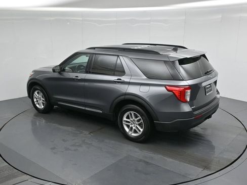 Certified 2022 Ford Explorer XLT w/ Class IV Trailer Tow Package image 44