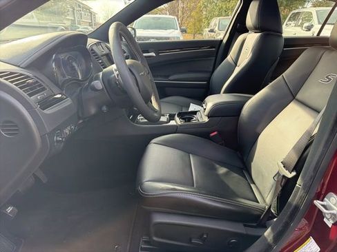 Used 2023 Chrysler 300 S w/ Comfort Group image 16