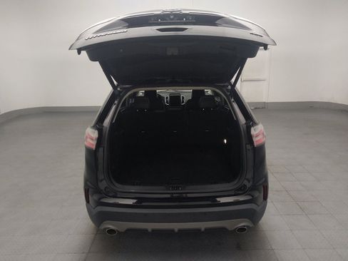 Used 2022 Ford Edge Titanium w/ Equipment Group 301A AWD/4WD image 29