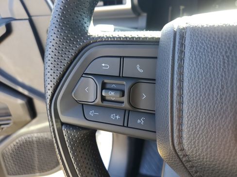 Used 2025 Toyota Tacoma SR image 26