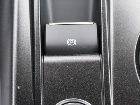 New 2026 Ford Explorer Active AWD/4WD image 31