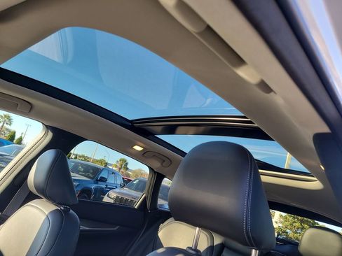 Used 2023 INFINITI QX50 Luxe image 18