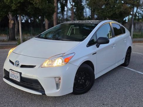 Used 2012 Toyota Prius Three image 37