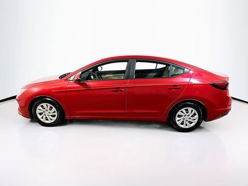 Used 2020 Hyundai Elantra SE FWD image 4