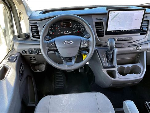 Used 2022 Ford Transit 350 XLT image 6