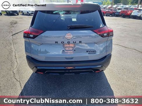 Certified 2023 Nissan Rogue SV w/ SV Premium B Package AWD/4WD image 7