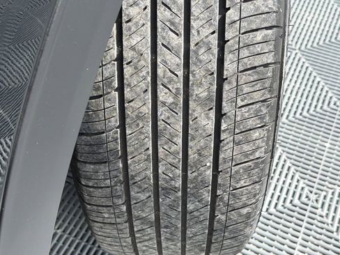 Used 2024 Kia Sportage EX image 21