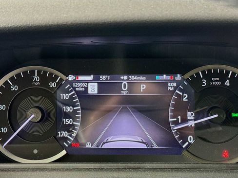 Used 2023 Land Rover Range Rover Velar R-Dynamic S image 12