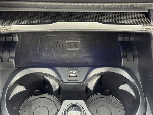 Used 2022 BMW M3 Competition image 33