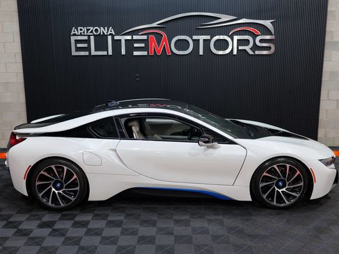 Used 2015 BMW i8 AWD/4WD image 21