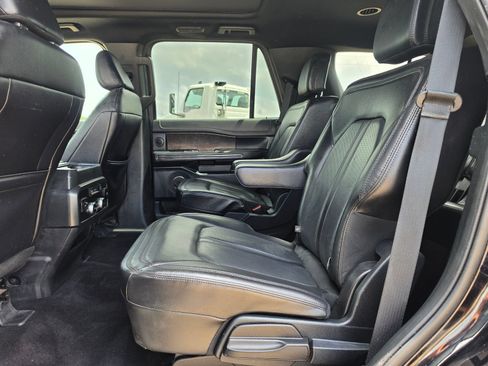 Used 2021 Ford Expedition Limited RWD image 19