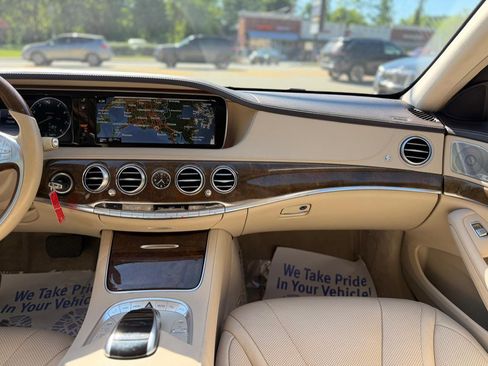 Used 2015 Mercedes-Benz S 550 4MATIC Sedan image 28