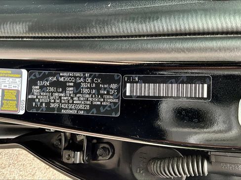 Used 2025 Kia K4 FWD image 16