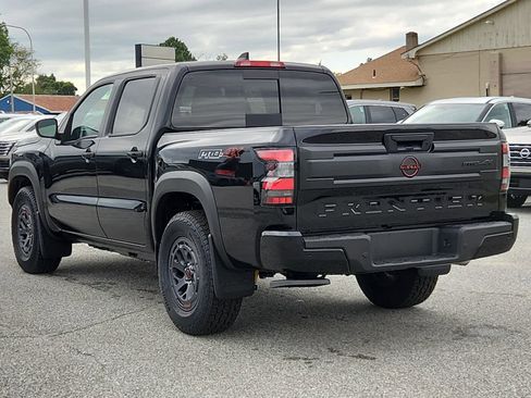 New 2025 Nissan Frontier PRO-4X w/ Interior Protection Package AWD/4WD image 4