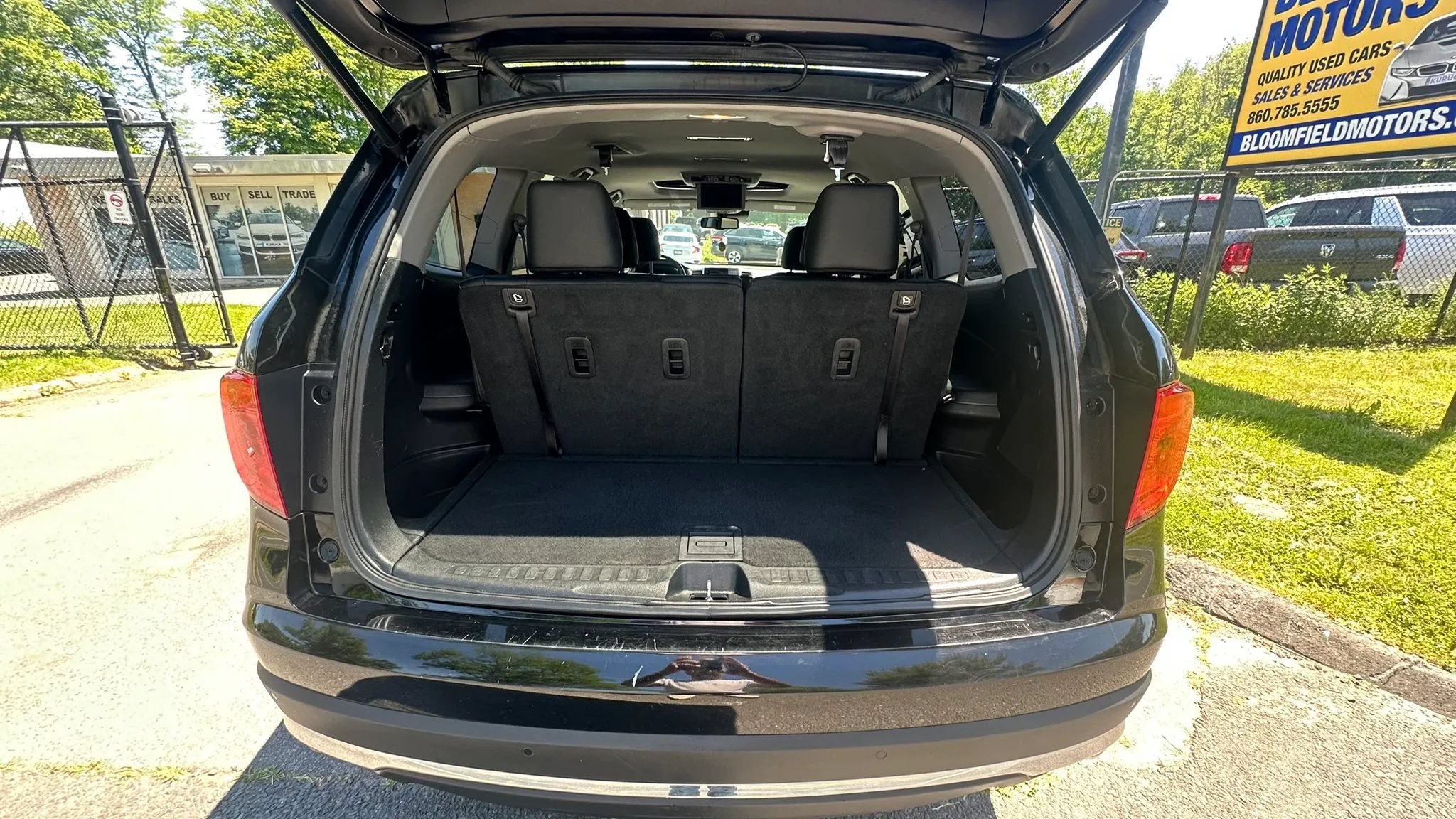 Used 2016 Honda Pilot Touring image 10