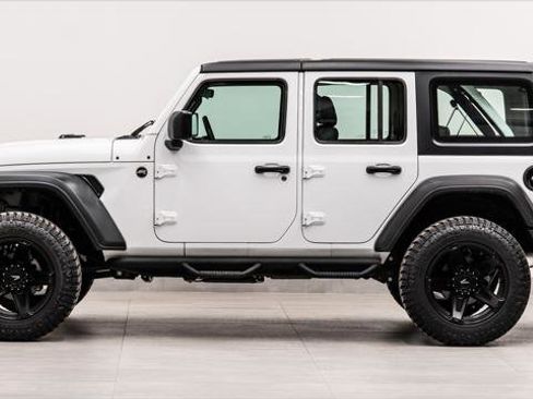 Used 2026 Jeep Wrangler Unlimited Sport AWD/4WD image 11