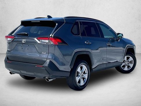 Used 2023 Toyota RAV4 XLE w/ Convenience Package FWD image 2