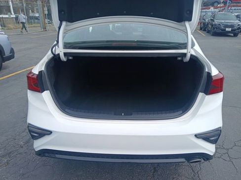 Used 2019 Kia Forte LXS FWD image 24