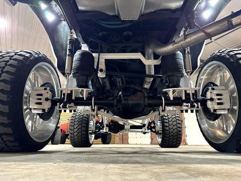 Used 1994 Ford Bronco XLT image 46