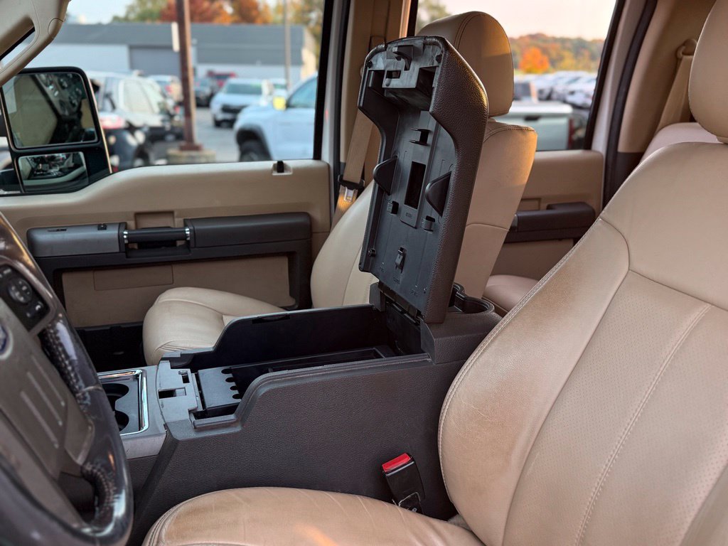 Used 2016 Ford F350 Lariat w/ Lariat Ultimate Package AWD/4WD image 23