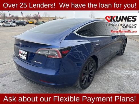Used 2020 Tesla Model 3 Performance image 3