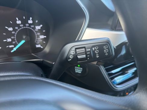 Certified 2020 Ford Escape SE image 16