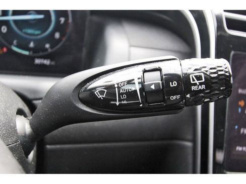 Used 2022 Hyundai Tucson Limited image 17