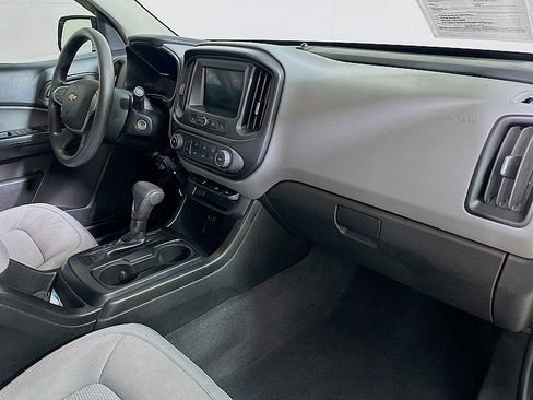 Used 2021 Chevrolet Colorado W/T w/ WT Convenience Package AWD/4WD image 29