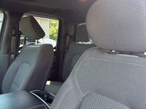 Used 2019 RAM 1500 Big Horn AWD/4WD image 15