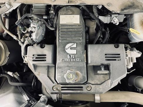 Used 2023 RAM 3500 Laramie image 8