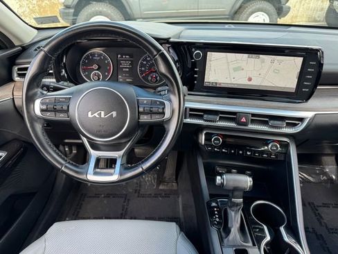 Used 2023 Kia K5 EX FWD image 4