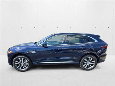 New 2026 Jaguar F-PACE R-Dynamic S image 5