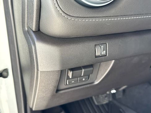 New 2026 Chevrolet Colorado LT w/ LT Convenience Package image 12