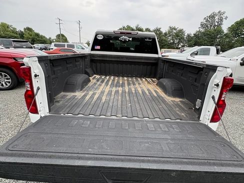 Used 2023 Chevrolet Silverado 2500 Custom w/ Custom Value Package AWD/4WD image 13